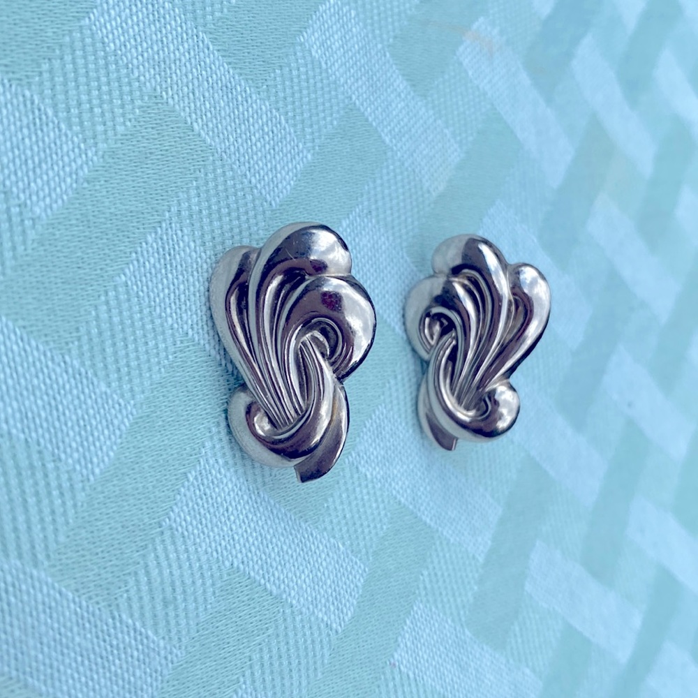 Vintage Silvertone Earrings